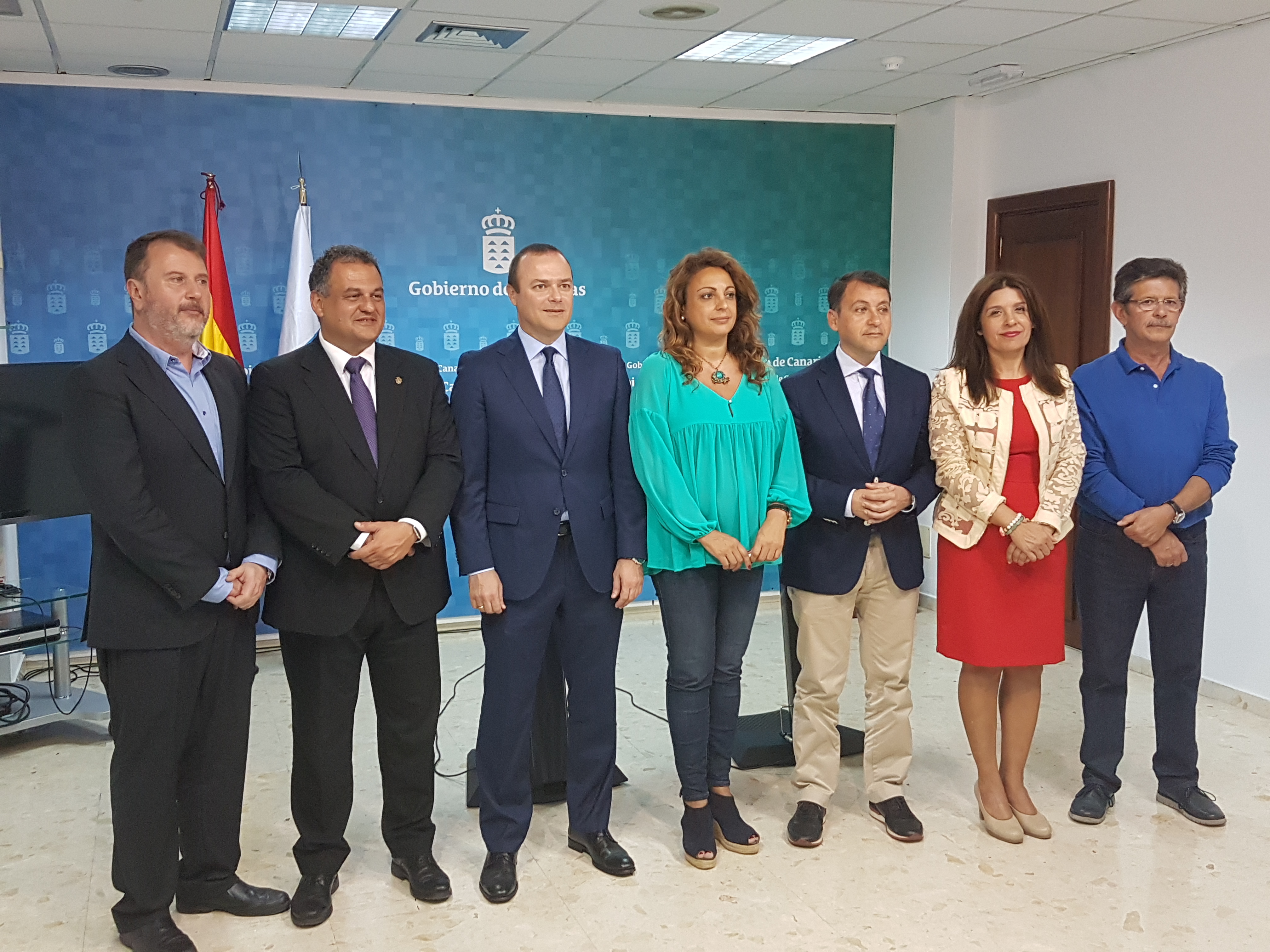 Alcaldes de Las Palmas de Gran Canaria, Telde, La Laguna, Santa Cruz de Tenerife con Cristina Valido
