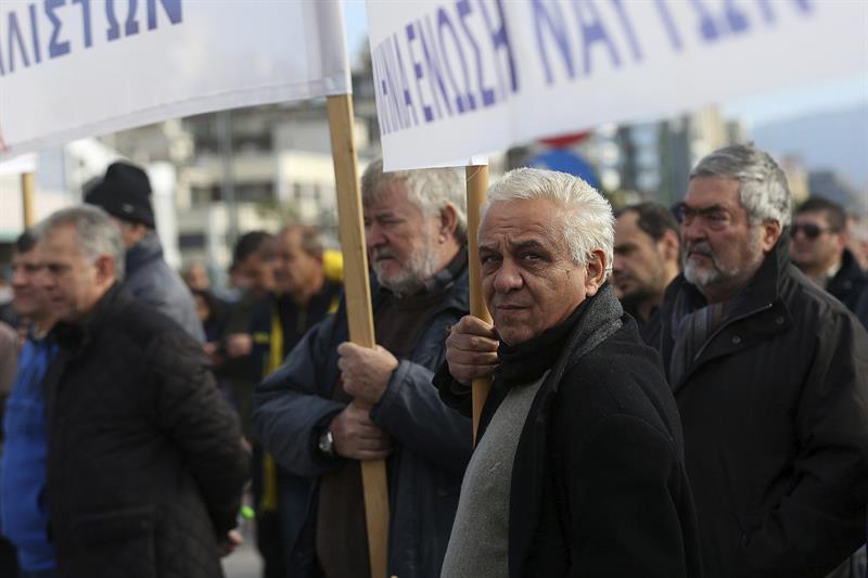 Trabajadores en huelga en Grecia