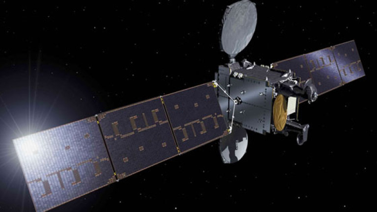 El satélite español Hispasat 36W-1