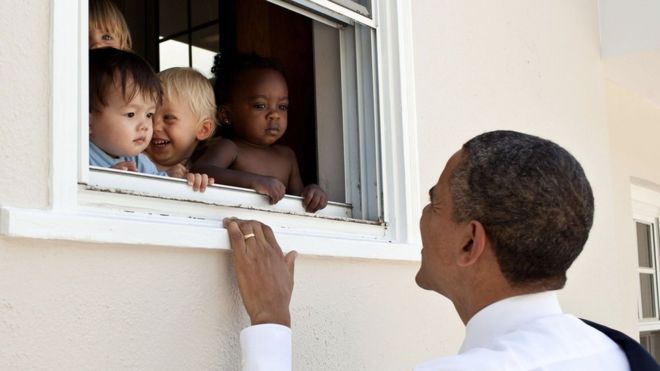 Barack Obama con niños