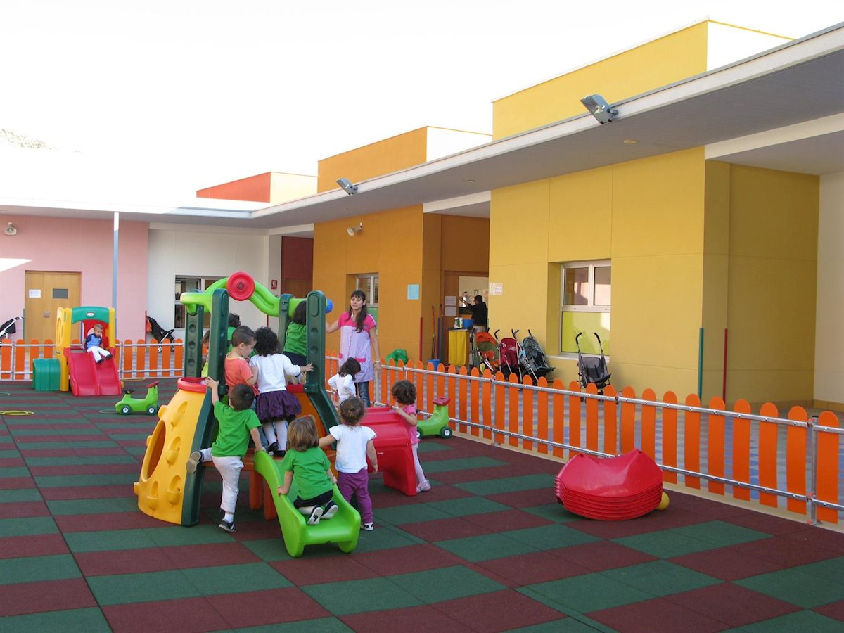 Niños en la escuela municipal infantil de Las Palmas de Gran Canaria