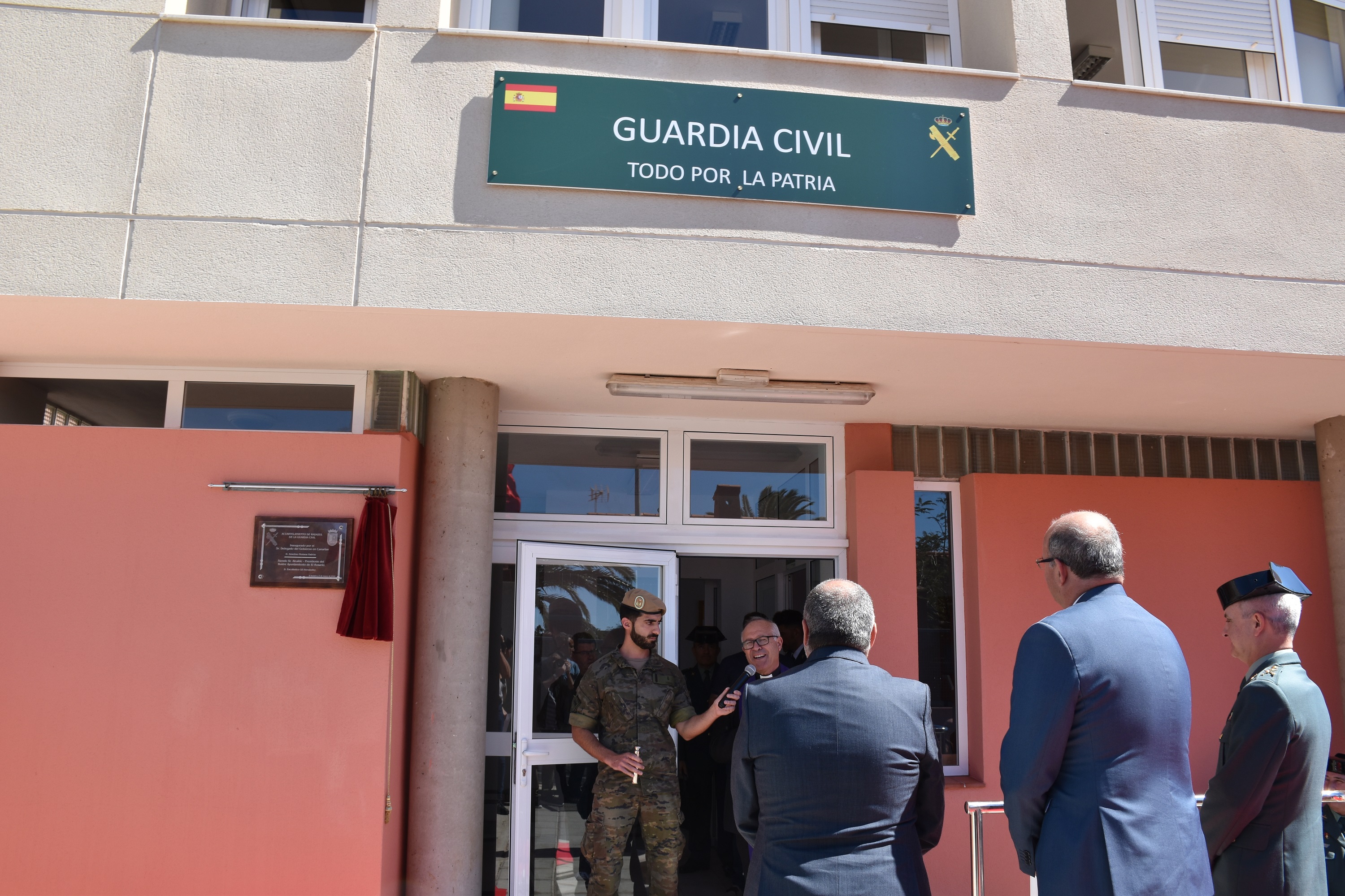 La Guardia Civil inaugura las nuevas instalaciones ubicadas en Radazul