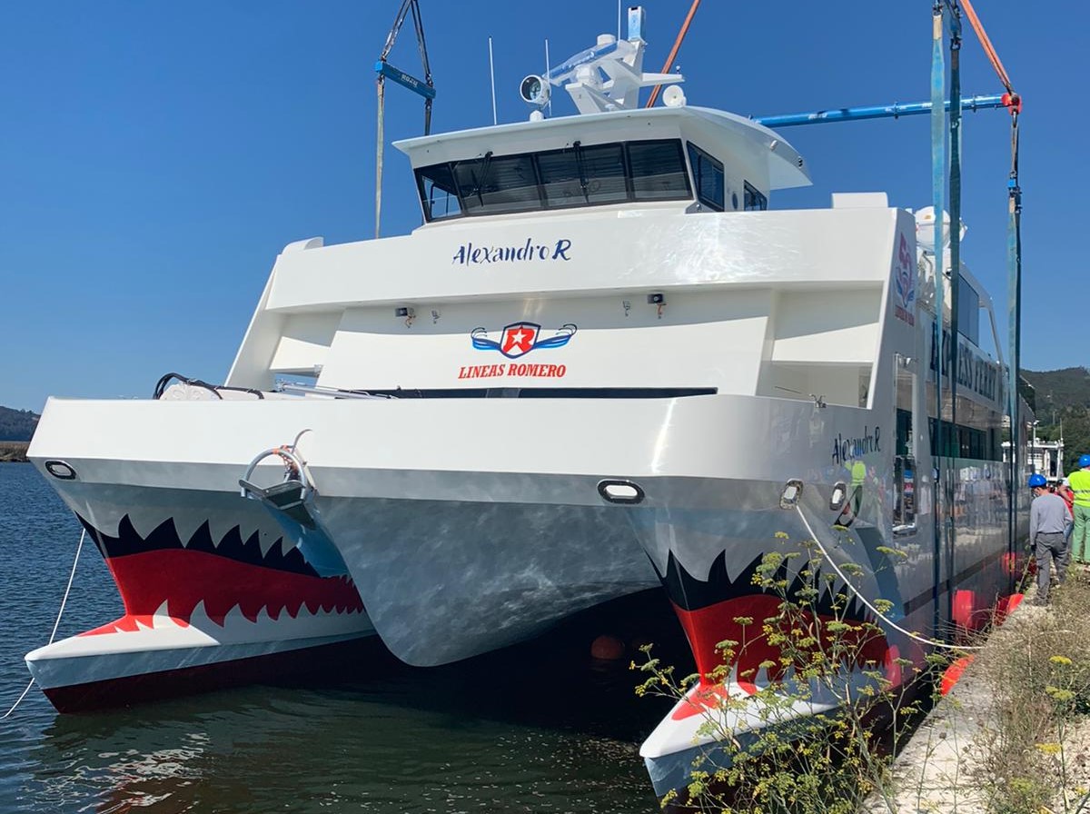 El barco "Alexandro R" de Líneas Romero