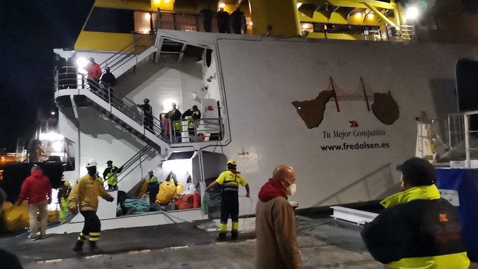 El Bentago Expréss en el muelle de Agaete/ canariasnoticias.es