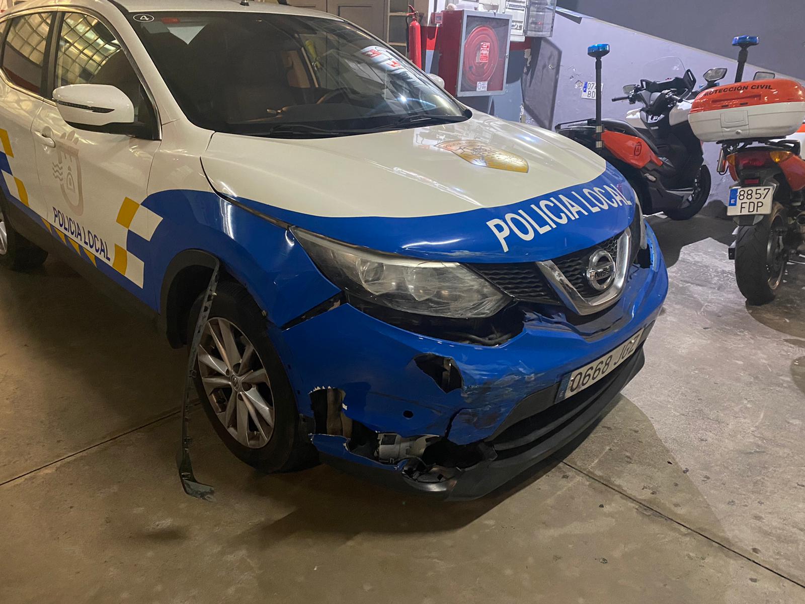 Vehículo accidentado de la Policía Local de Candelaria (Tenerife) / CanariasNoticias.es