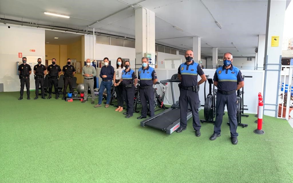 Entrega de material para la preparación física de la Policía Local de Las Palmas de Gran Canaria / CanariasNoticias.es