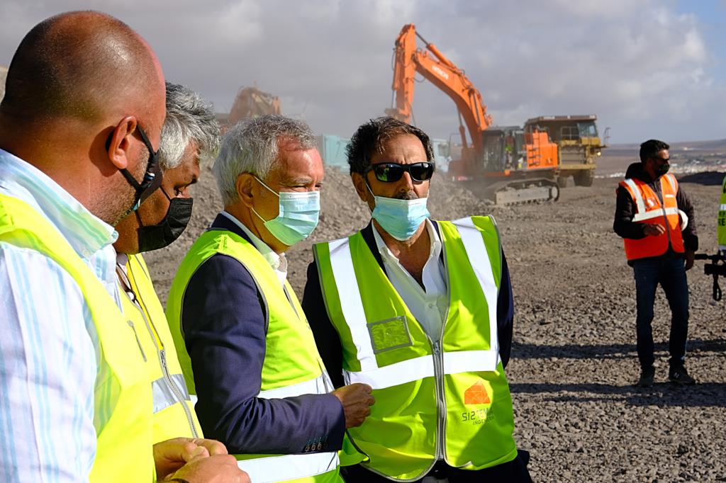 Obras en la nueva vía Caldereta-Aeropuerto de Puerto del Rosario (Fuerteventura) / CanariasNoticias.es