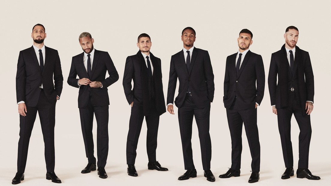 Varios de los jugadores del PSG con prendas de Christian Dior