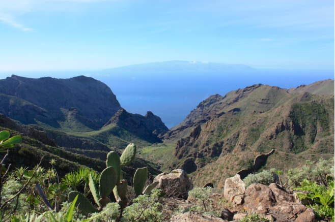 Cómo es el viaje de un día a La Gomera: opciones desde Tenerife y Gran Canaria