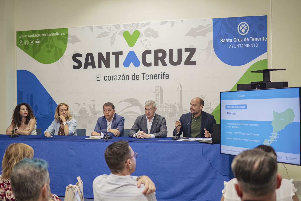 Presentación Bonos Consumo. Santa Cruz de Tenerife/ canariasnoticias.es