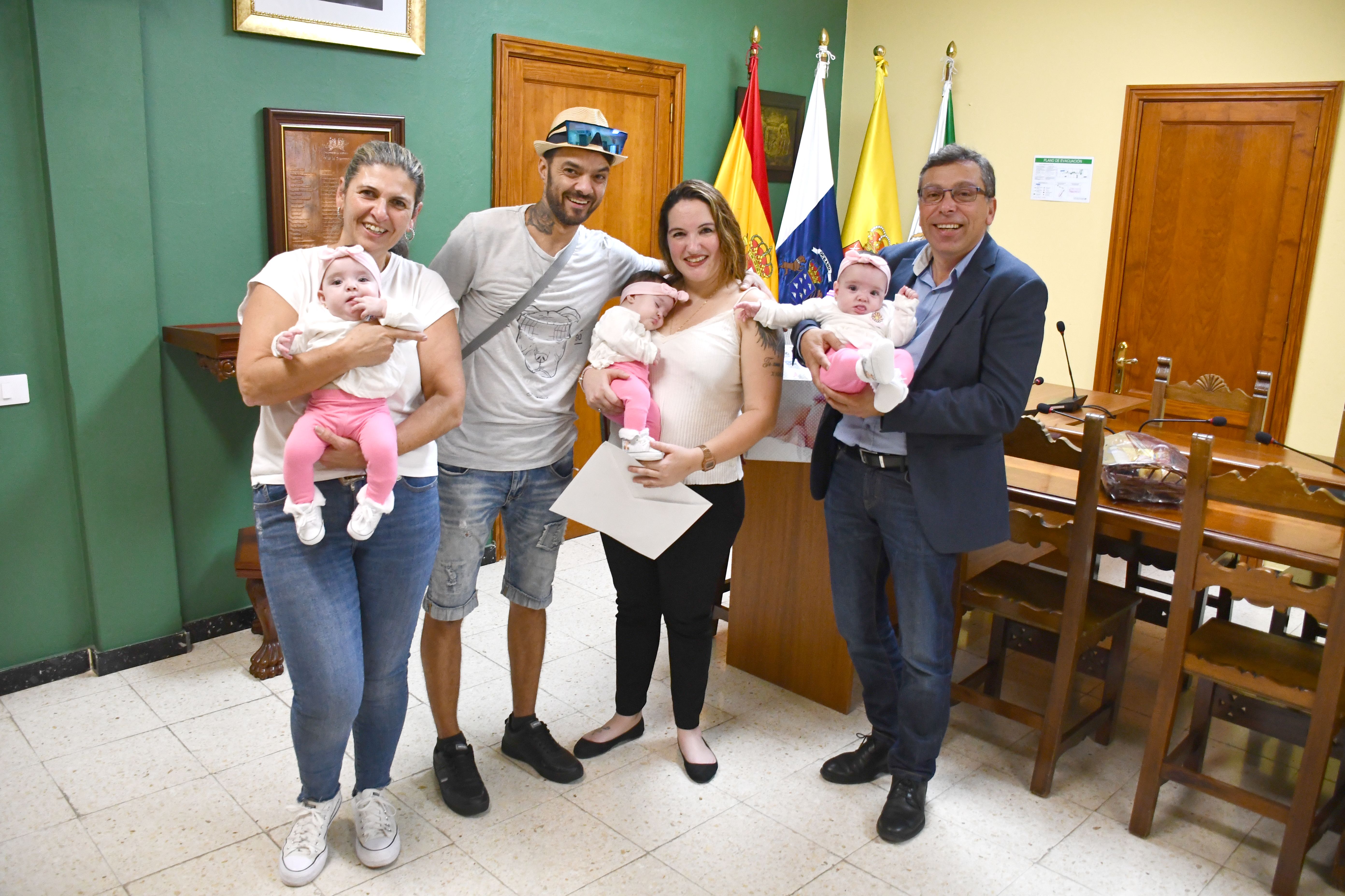 Primeras trillizas nacidas en Valsequillo / CanariasNoticias.es