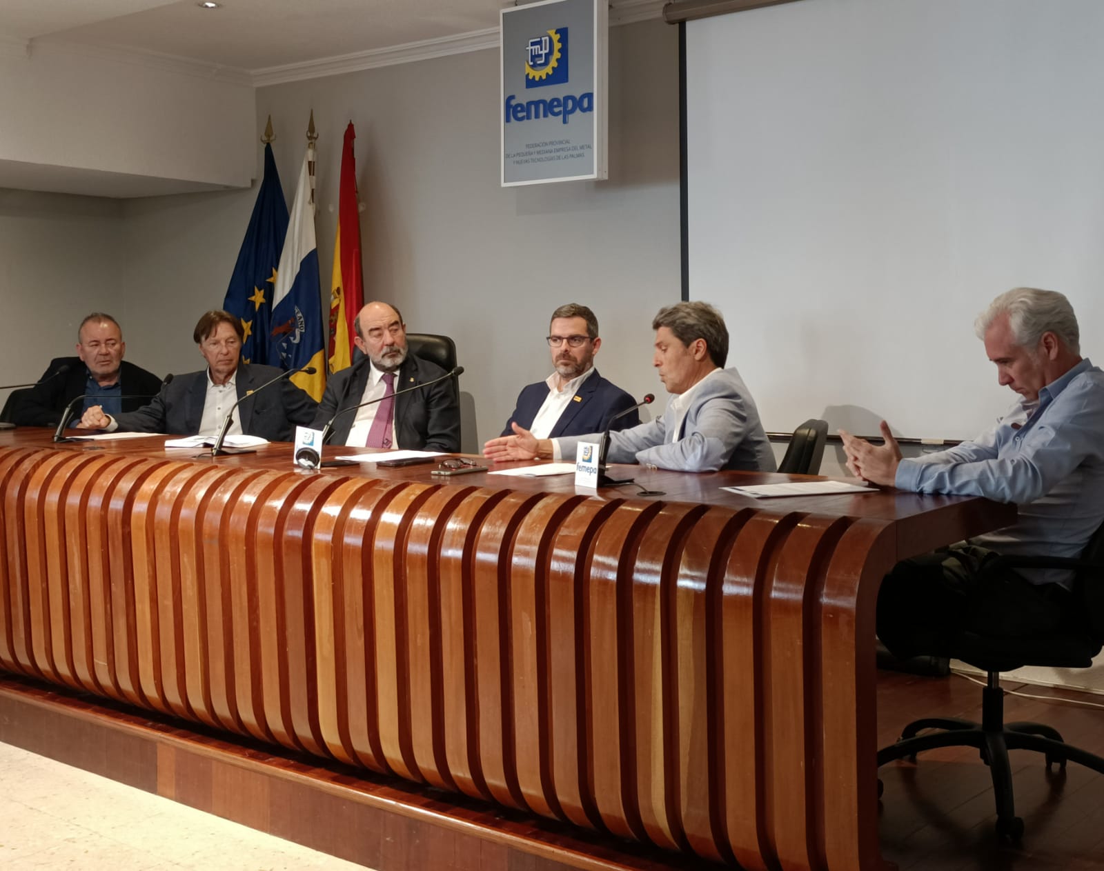 Reunión de UxGC con FEMEPA / CanariasNoticias.es