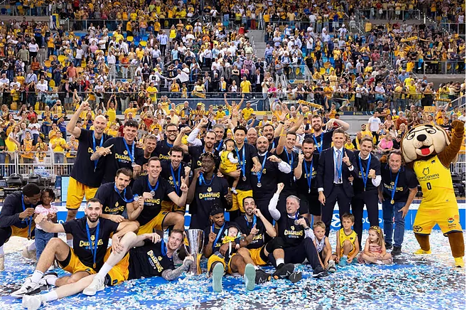 71-67: El Gran Canaria Hace Historia Y Gana La EuroCup | Canarias Noticias