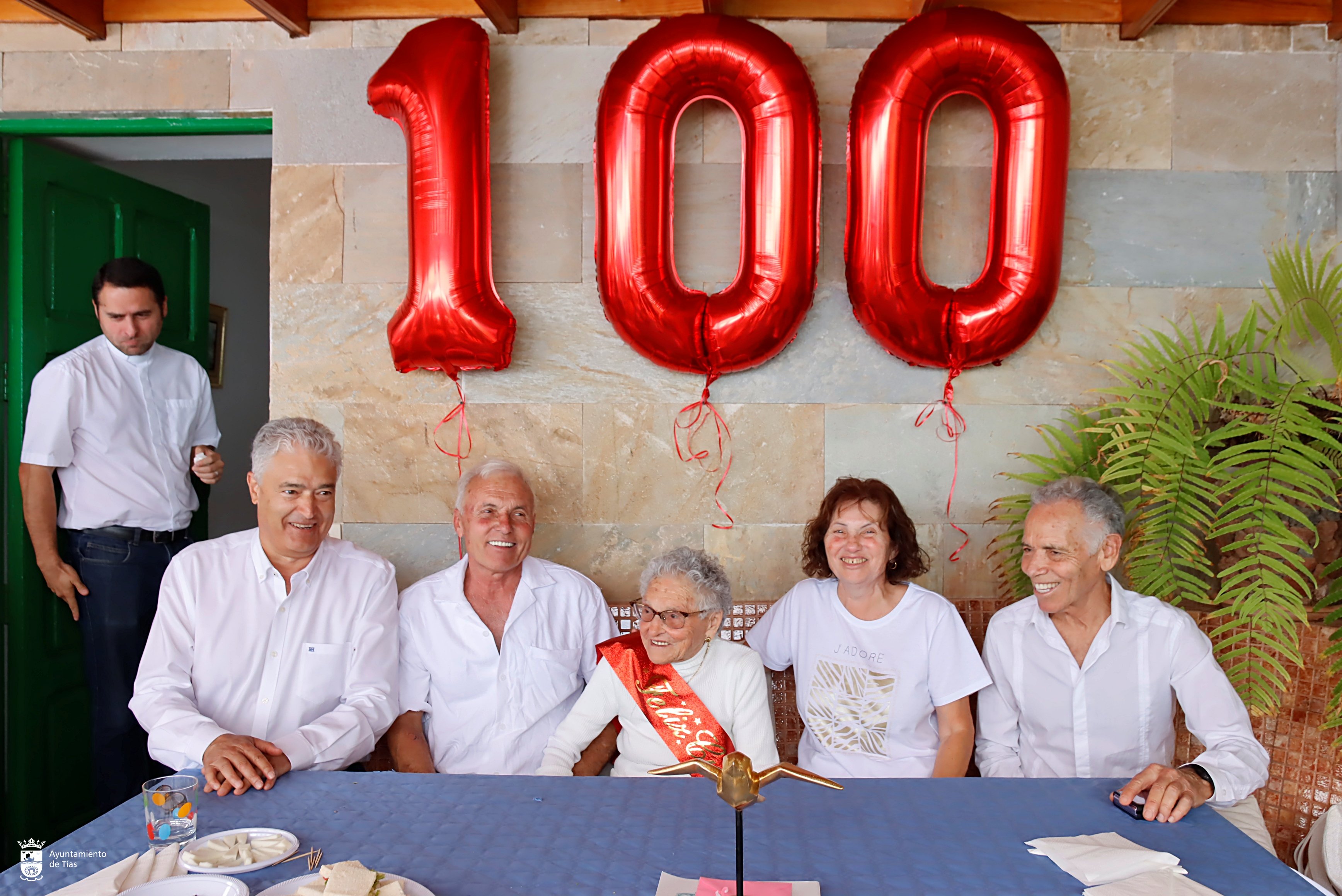 Domitila Padrón de Tías cumple 100 años / CanariasNoticias.es 