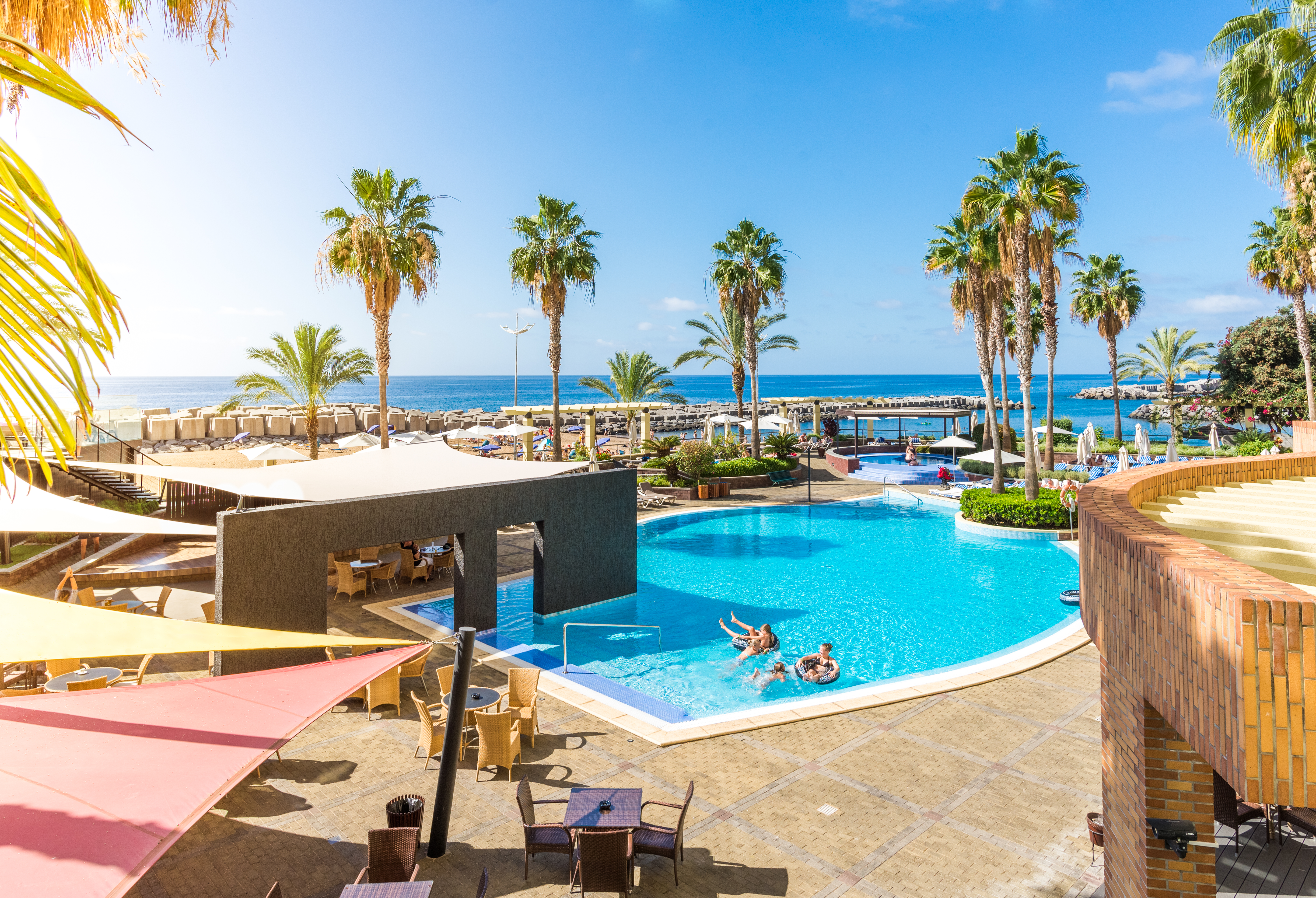 Hotel Calheta Beach (Madeira) 