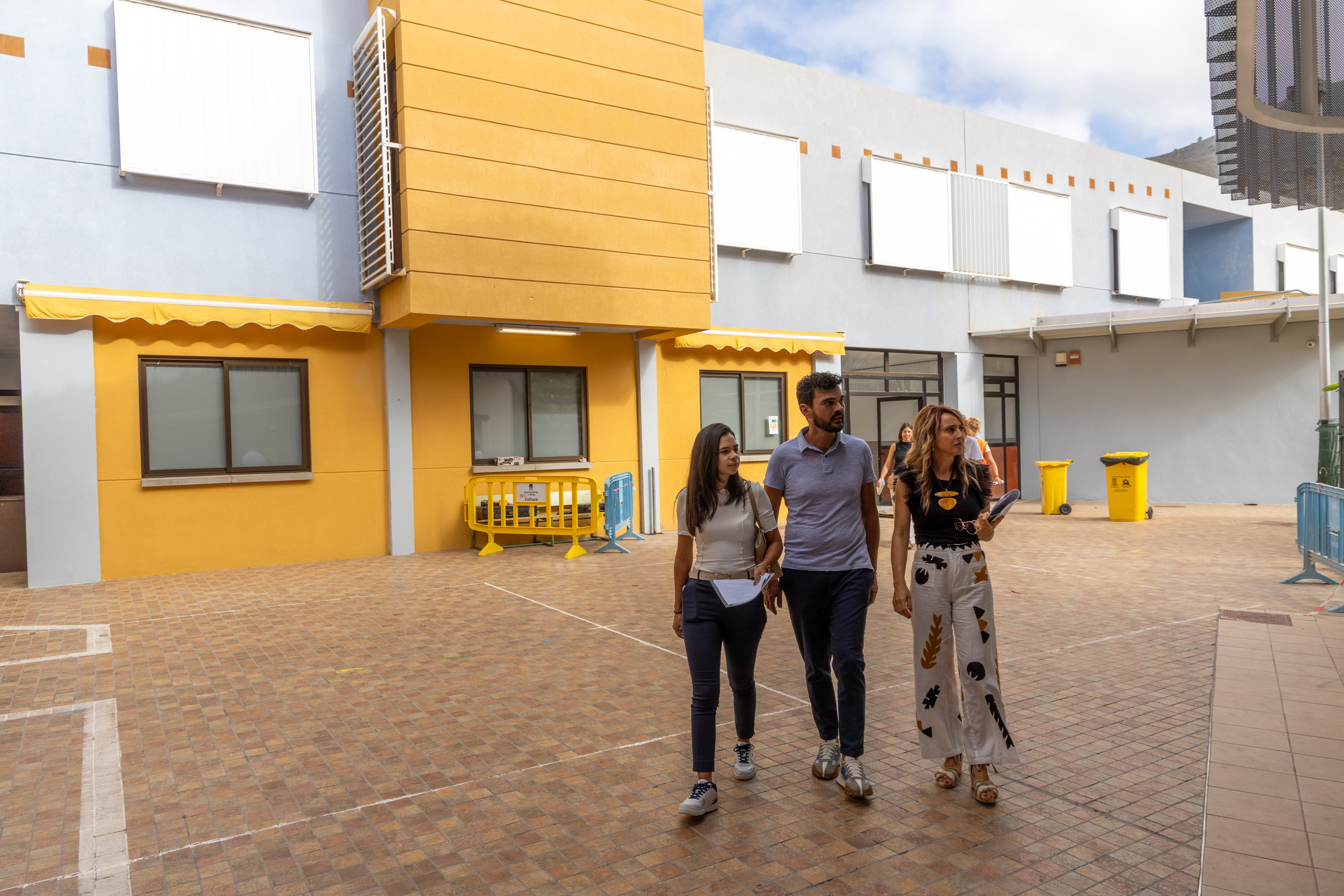 Visita a colegios de Adeje / CanariasNoticias.es 