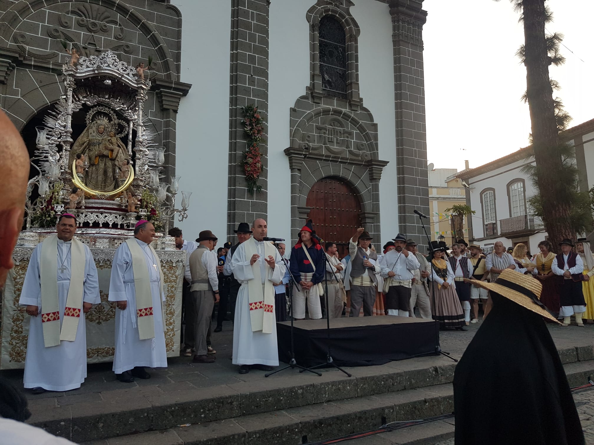 Ofrendas a la Virgen del Pino / CanariasNoticias.es 