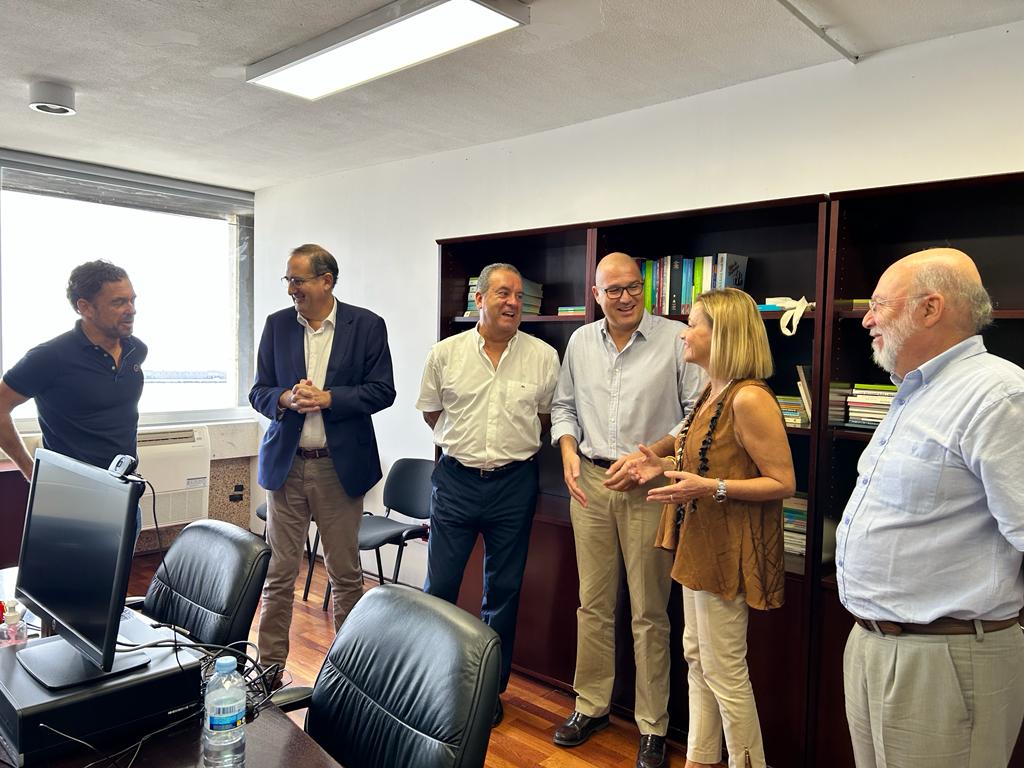 Reunión para tratar problemática de escasez de áridos / CanariasNoticias.es