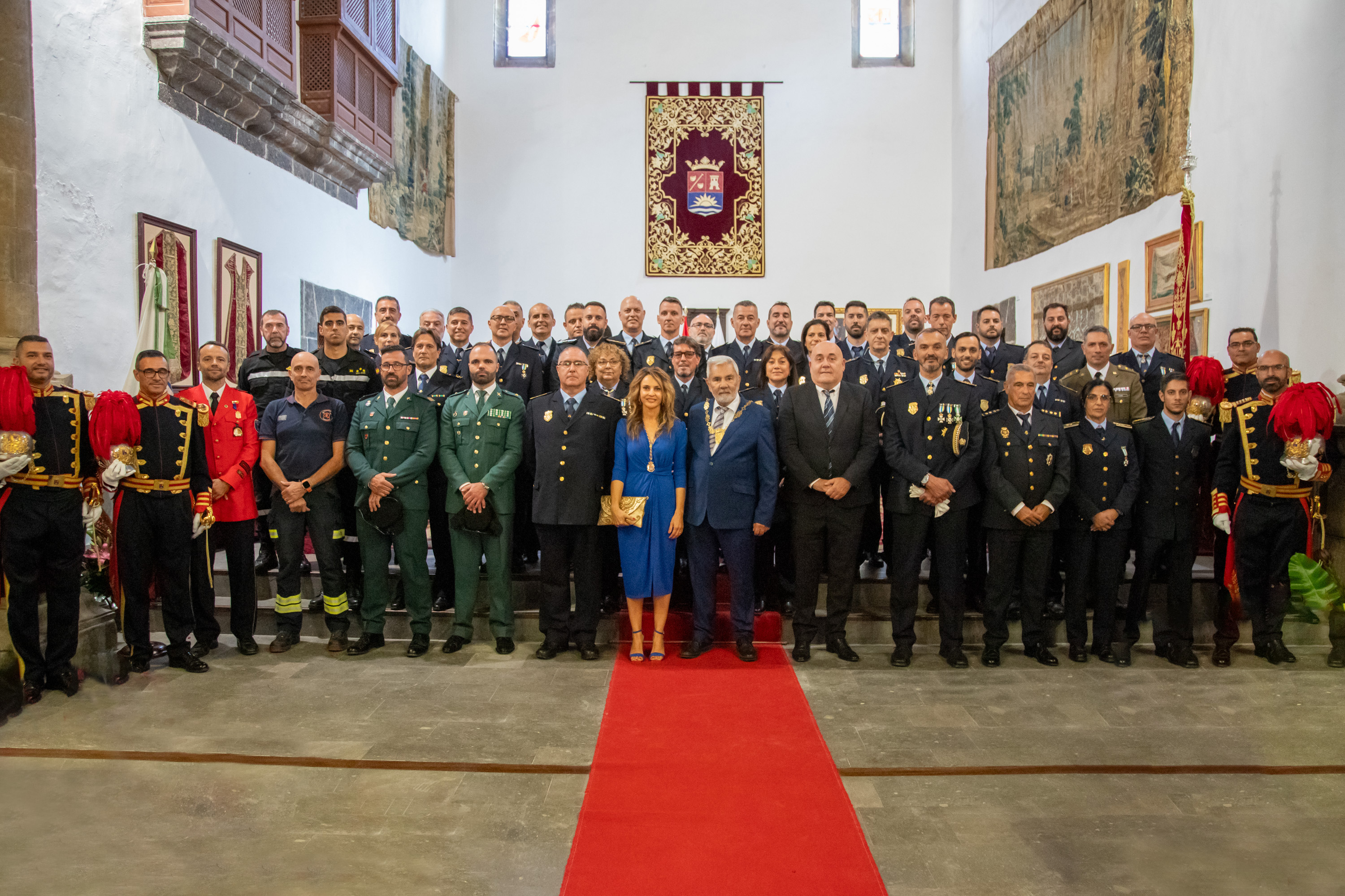 Reconocimiento a la Policía Local de Adeje / CanariasNoticias.es 