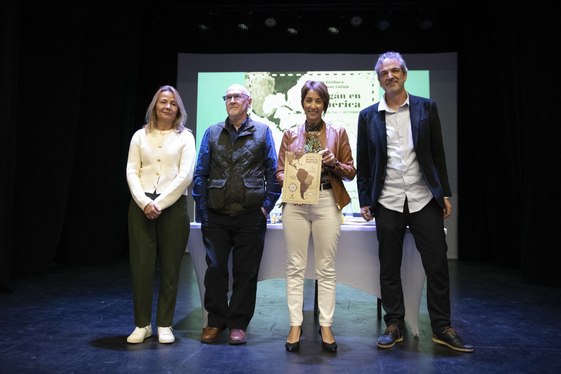 Consuelo Díaz, Jesús Rodríguez Calleja, Onalia Bueno y Aldredo Viera/ canariasnoticias.es