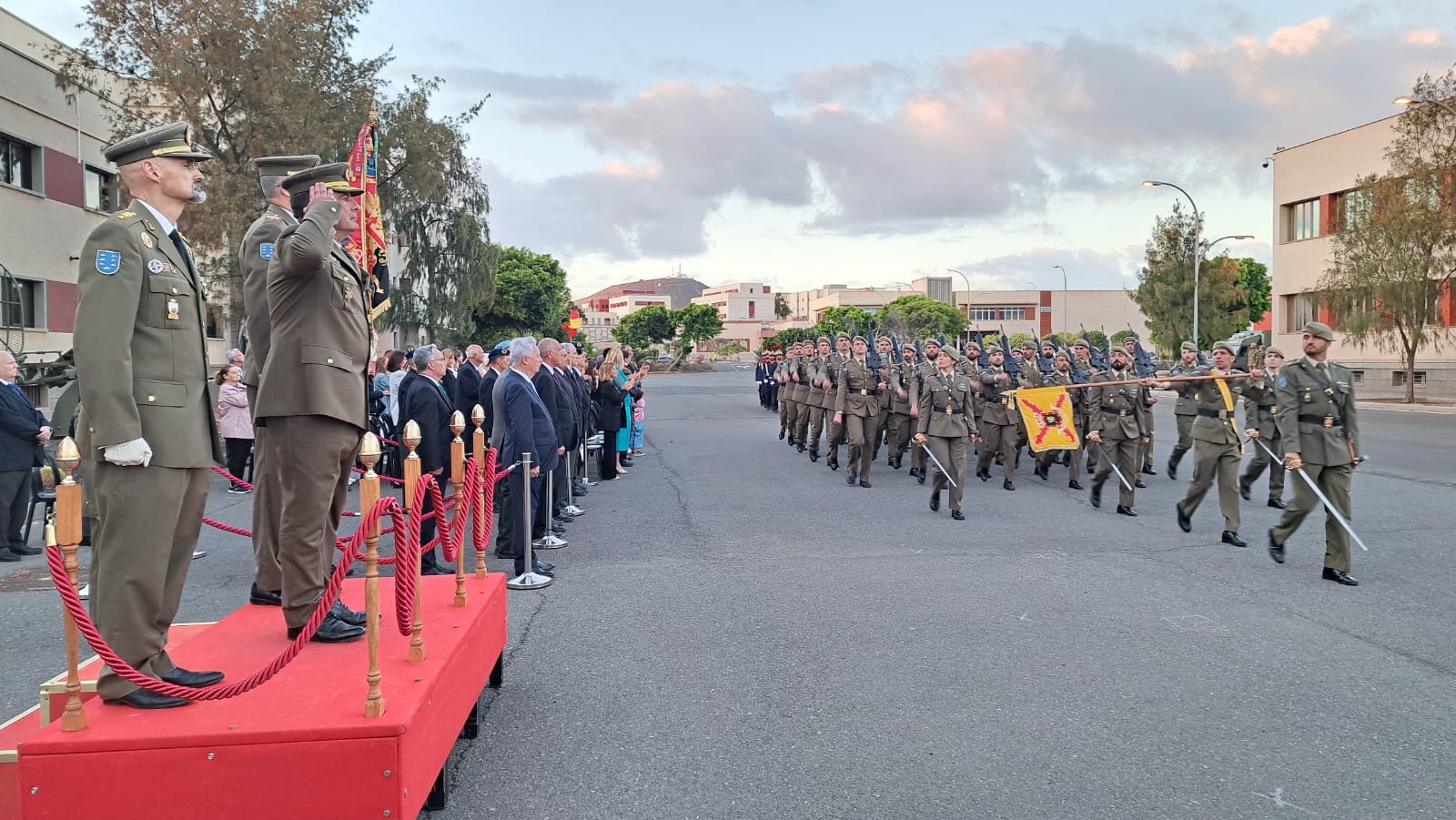 Acto militar de RAAA 94 / CanariasNoticias.es