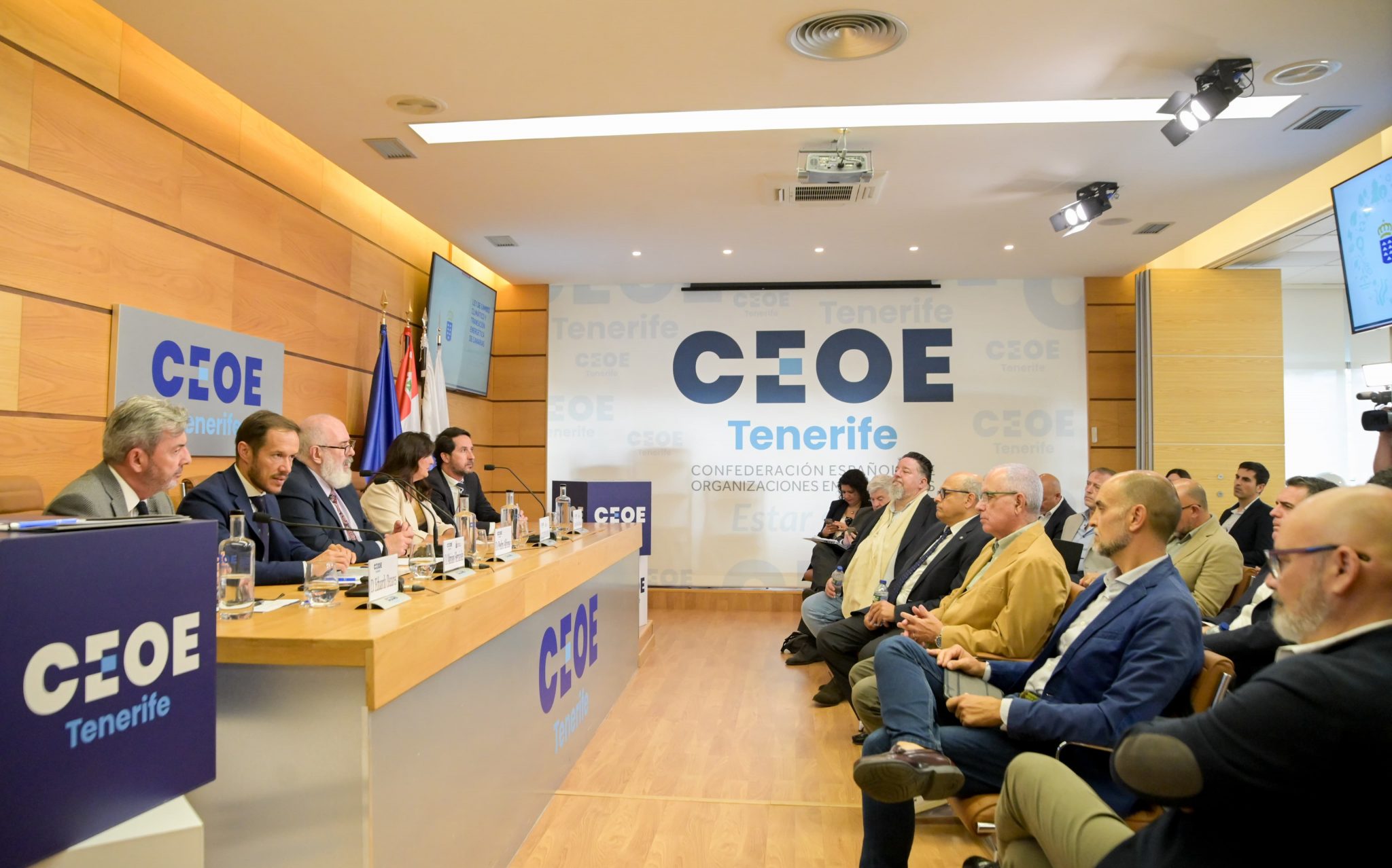 Mariano H. Zapata se reúne con la CEOE Tenerife / CanariasNoticias.es 