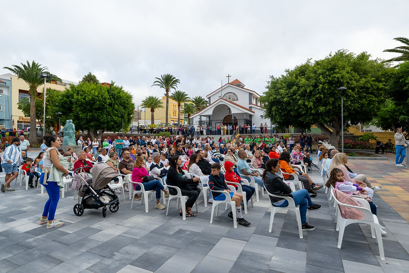 Inauguración Plaza de Barrial / CanariasNoticia.es 
