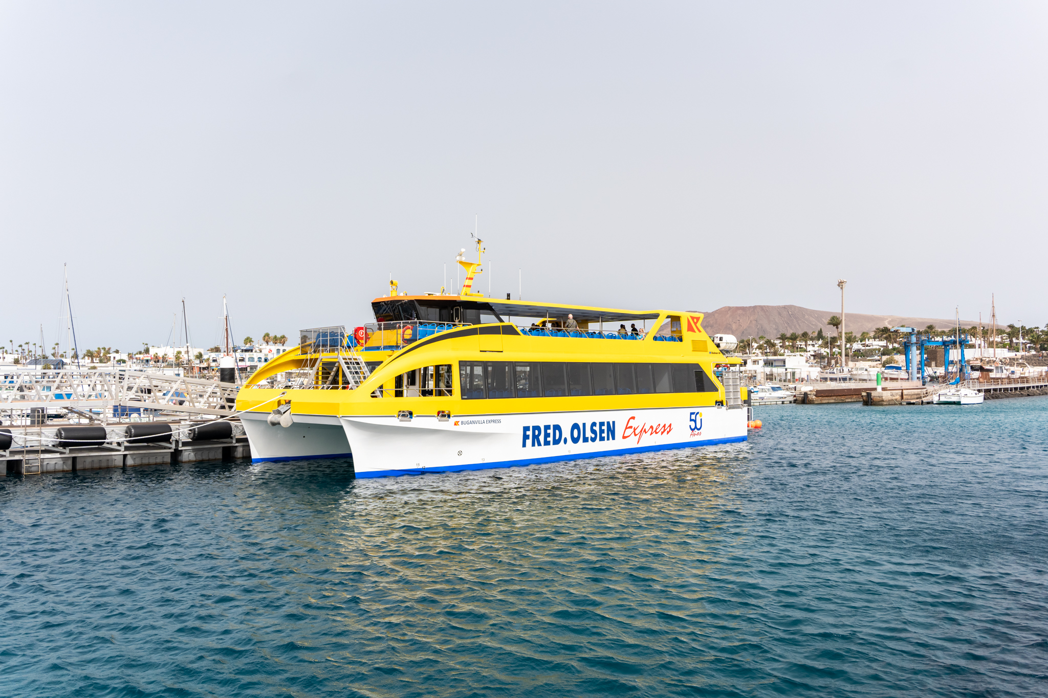 Catamarán Buganvilla Express de Fred Olsen Express