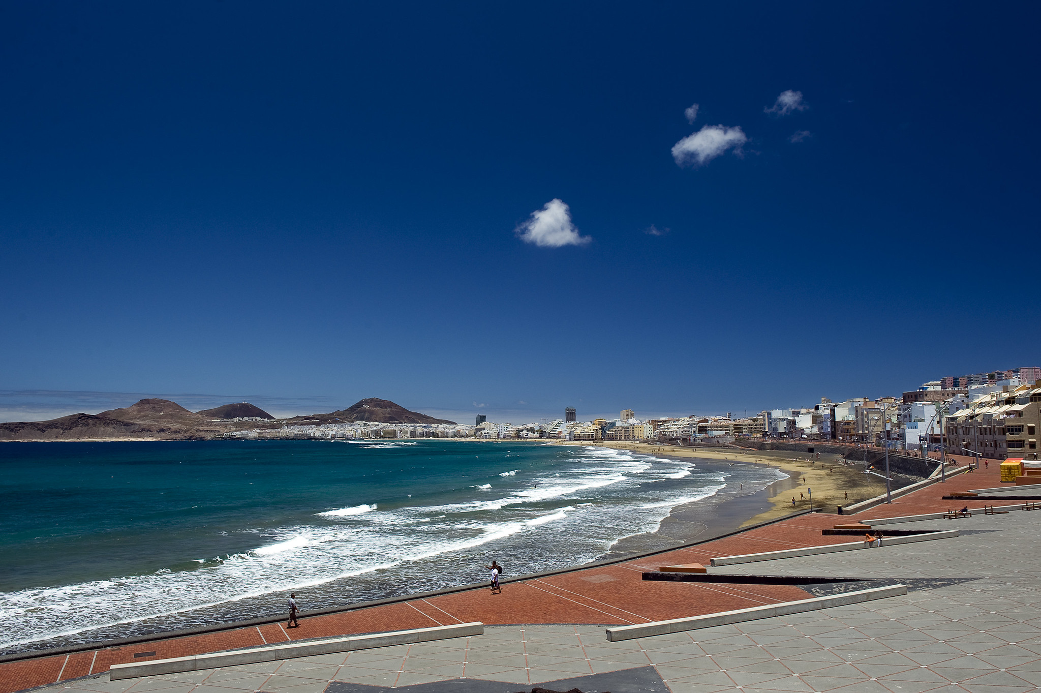 Playa de las Canteras / CanariasNoticias.es 