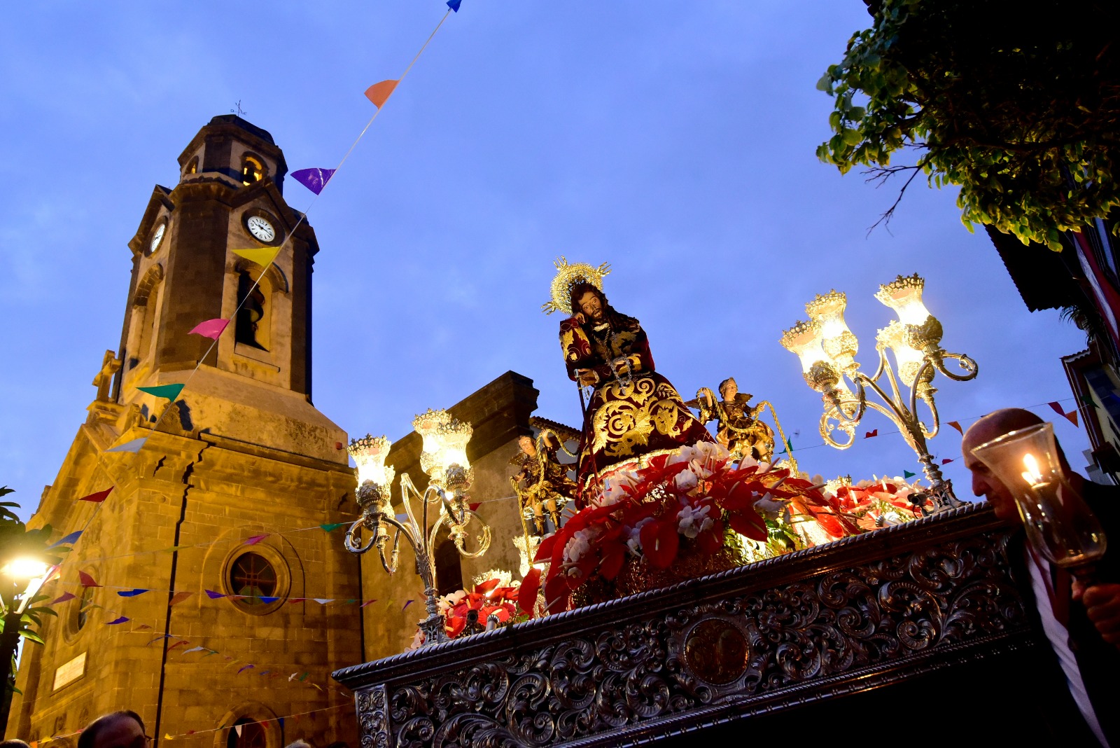 Procesión de el Señor del Gran Poder de Dios