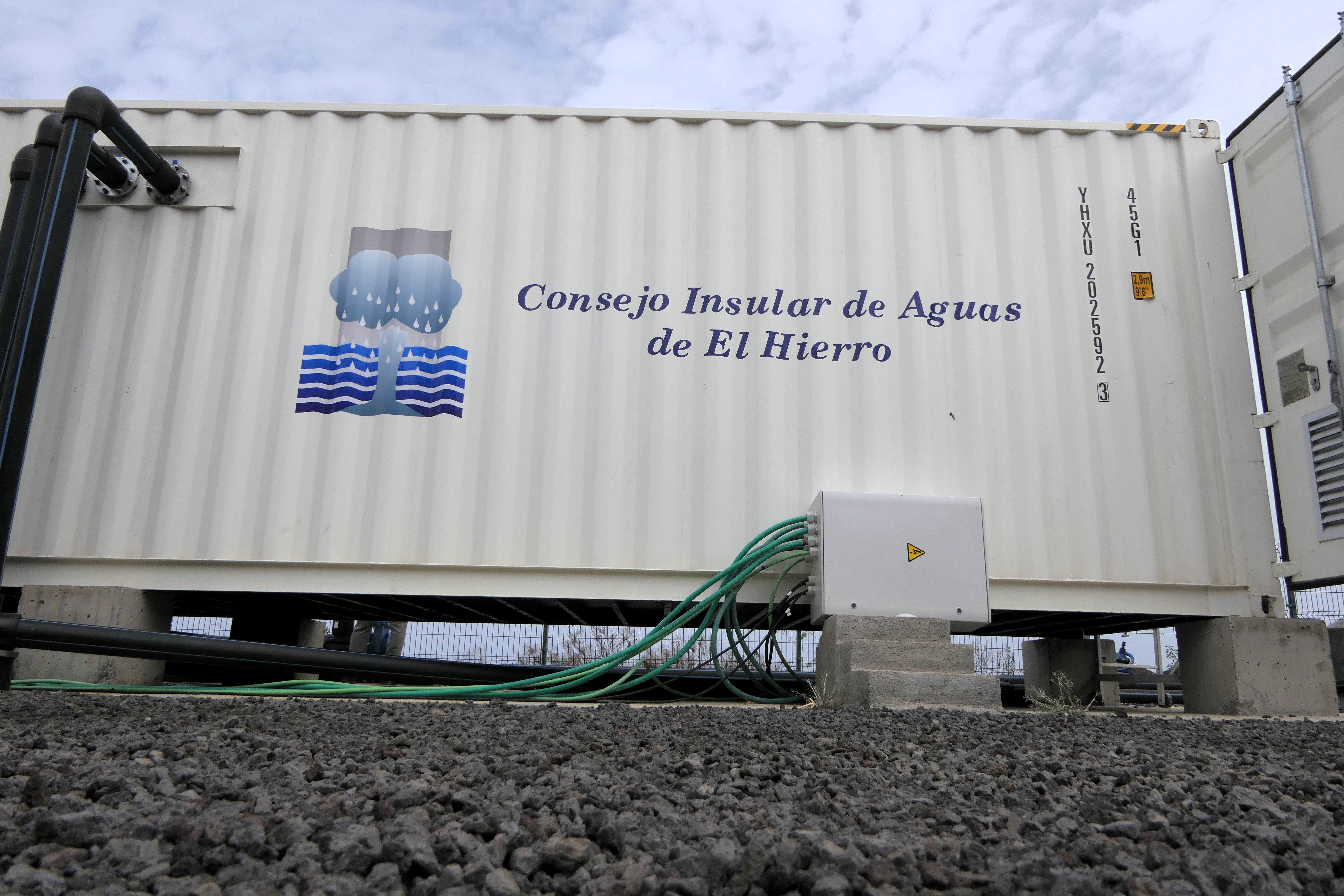 Instalación de desaladoras móviles en El Hierro / CanariasNoticias.es 