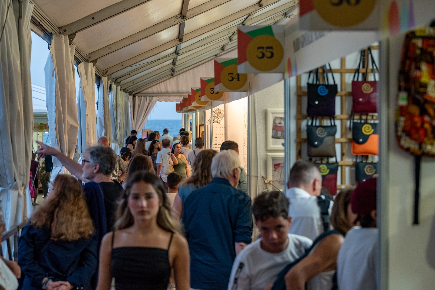 Feria de Artesanía Gran Canaria Verano Sur