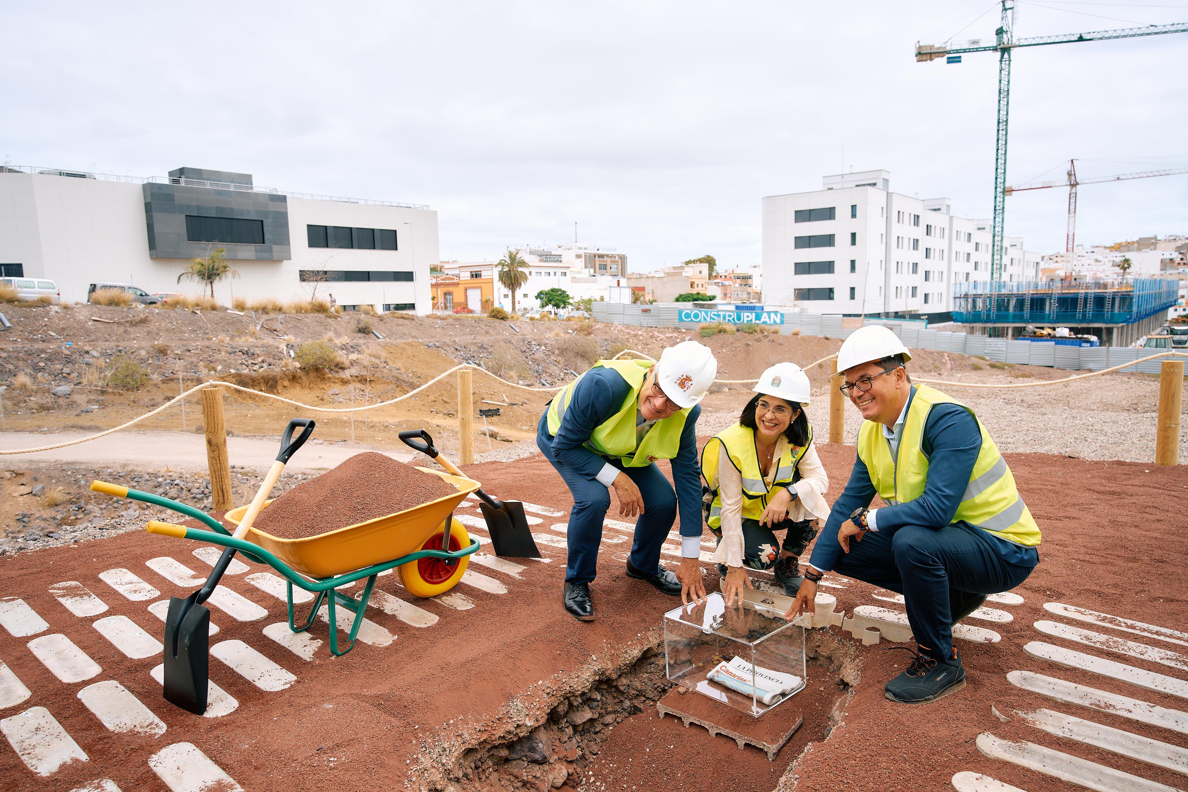 Primera piedra de viviendas alquiler asequible 