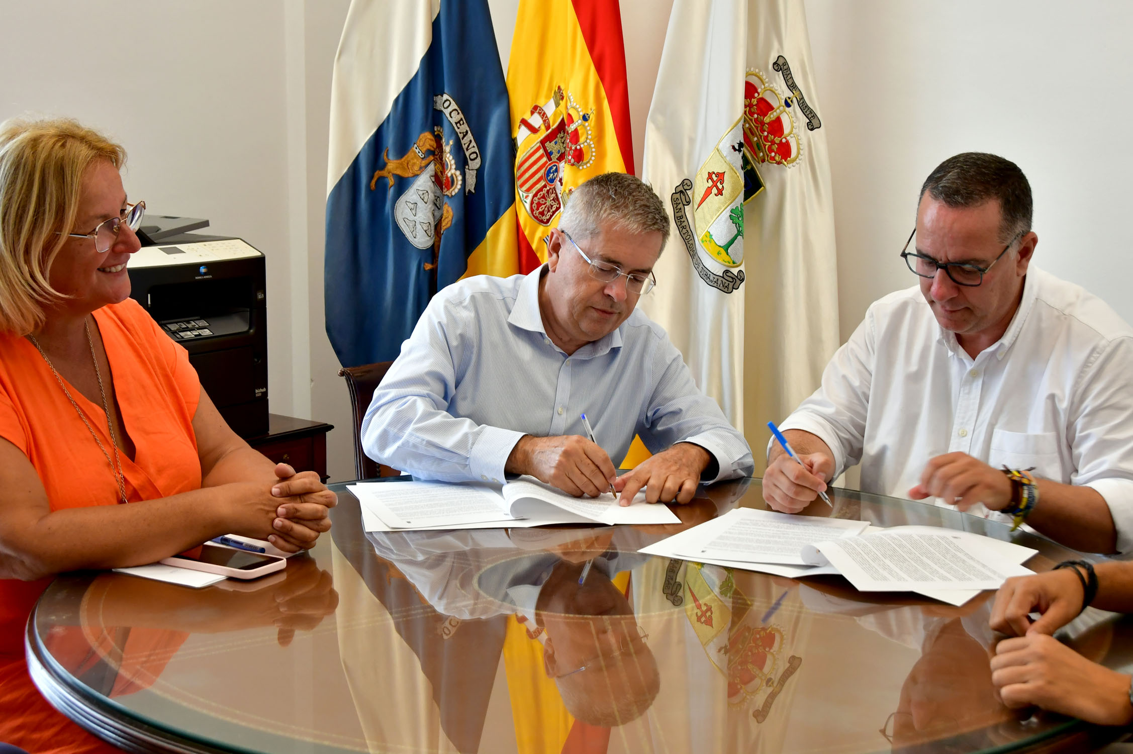 Firma del convenio / CanariasNoticias.es 
