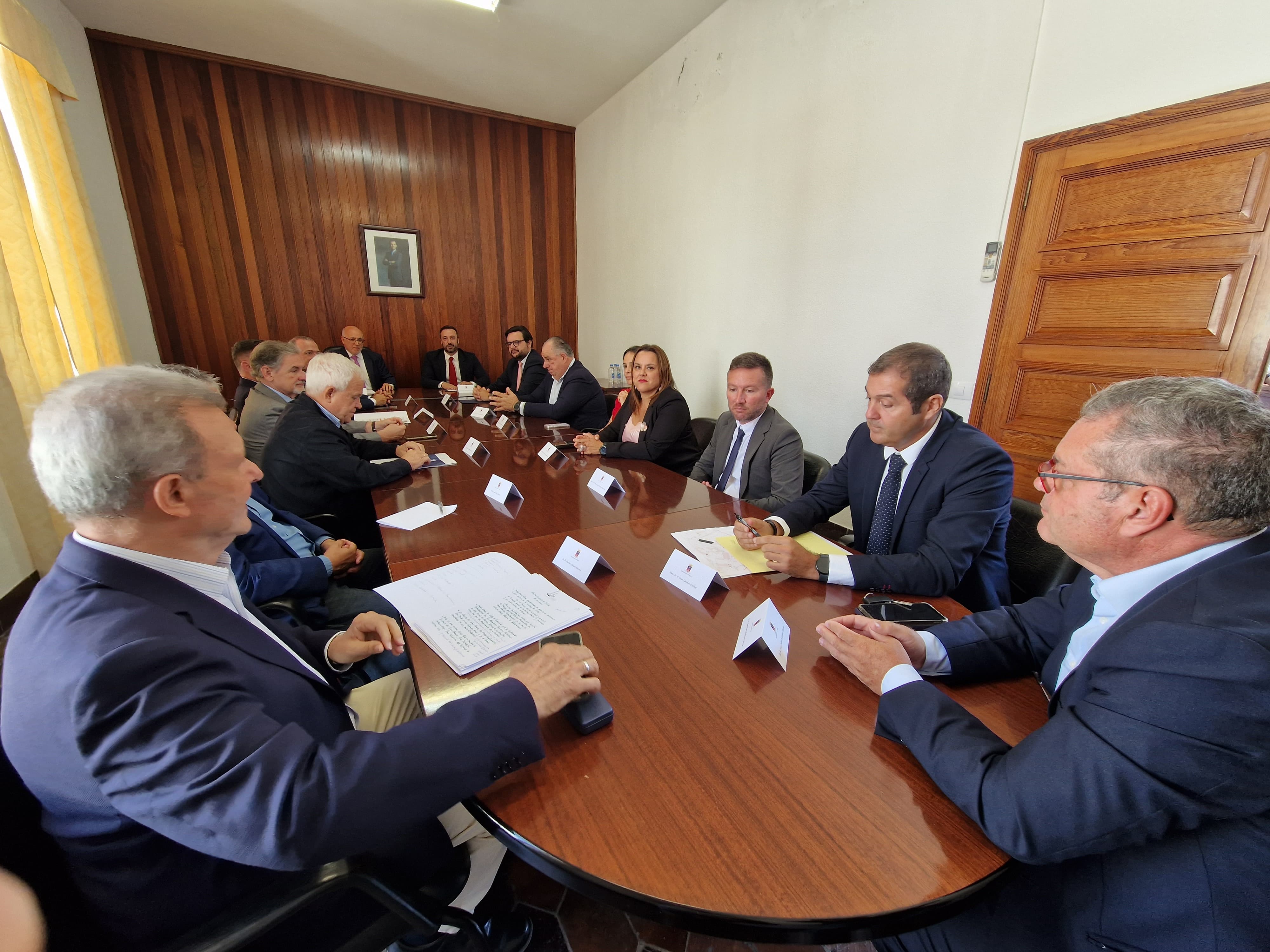 Visita oficial del Cabildo de Gran Canaria a Telde 