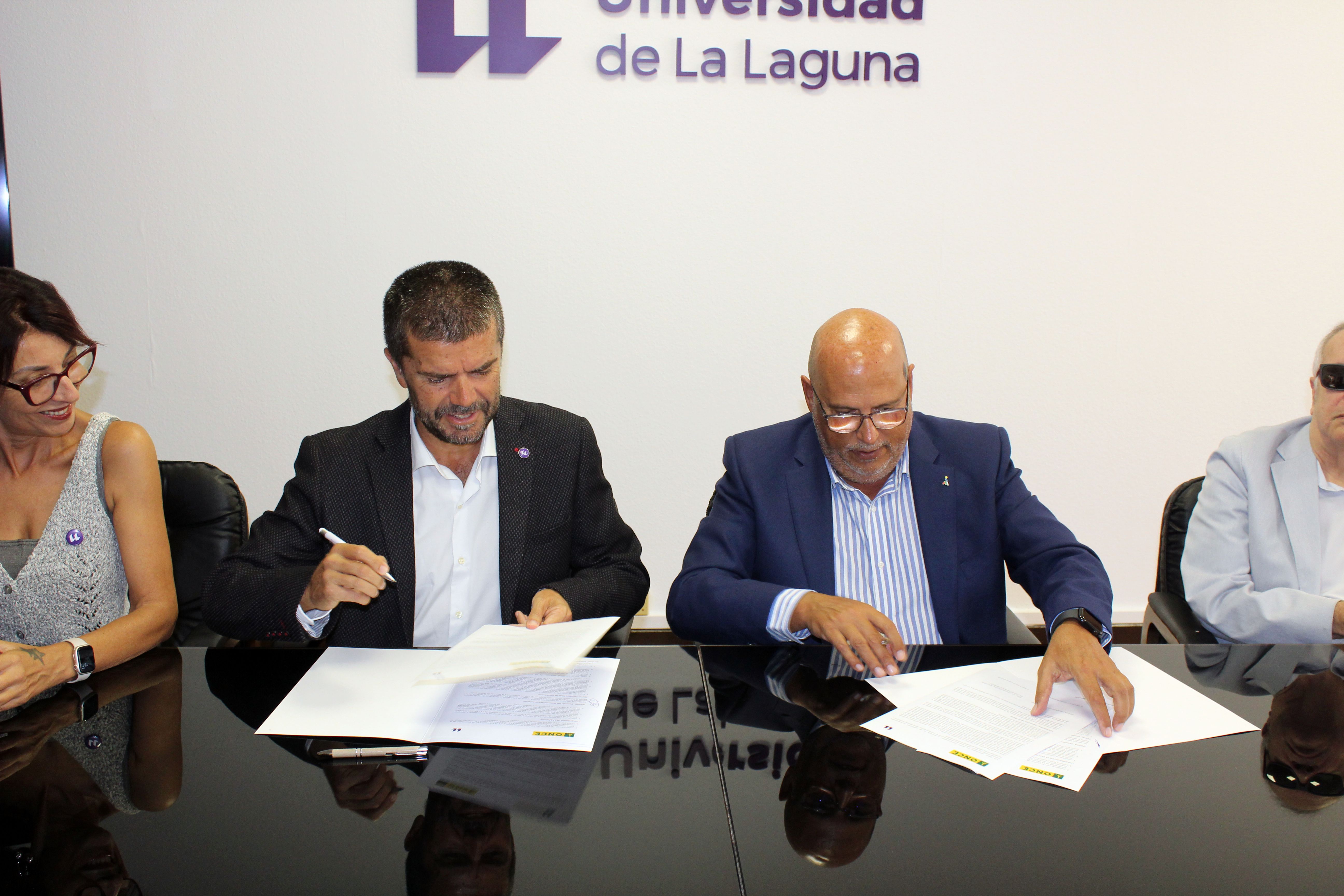 Firma del acuerdo / CanariasNoticias.es 