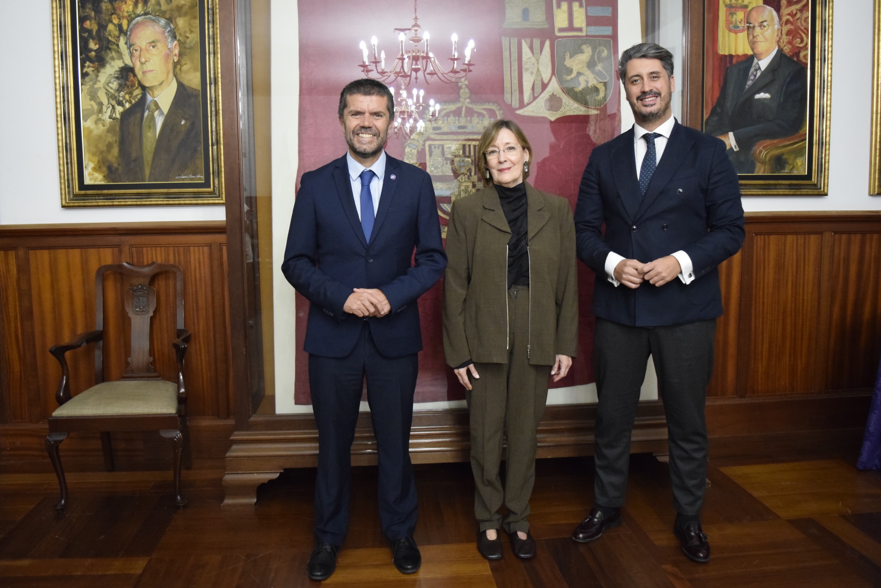 Maisa Navarro recibe la llave de La Laguna