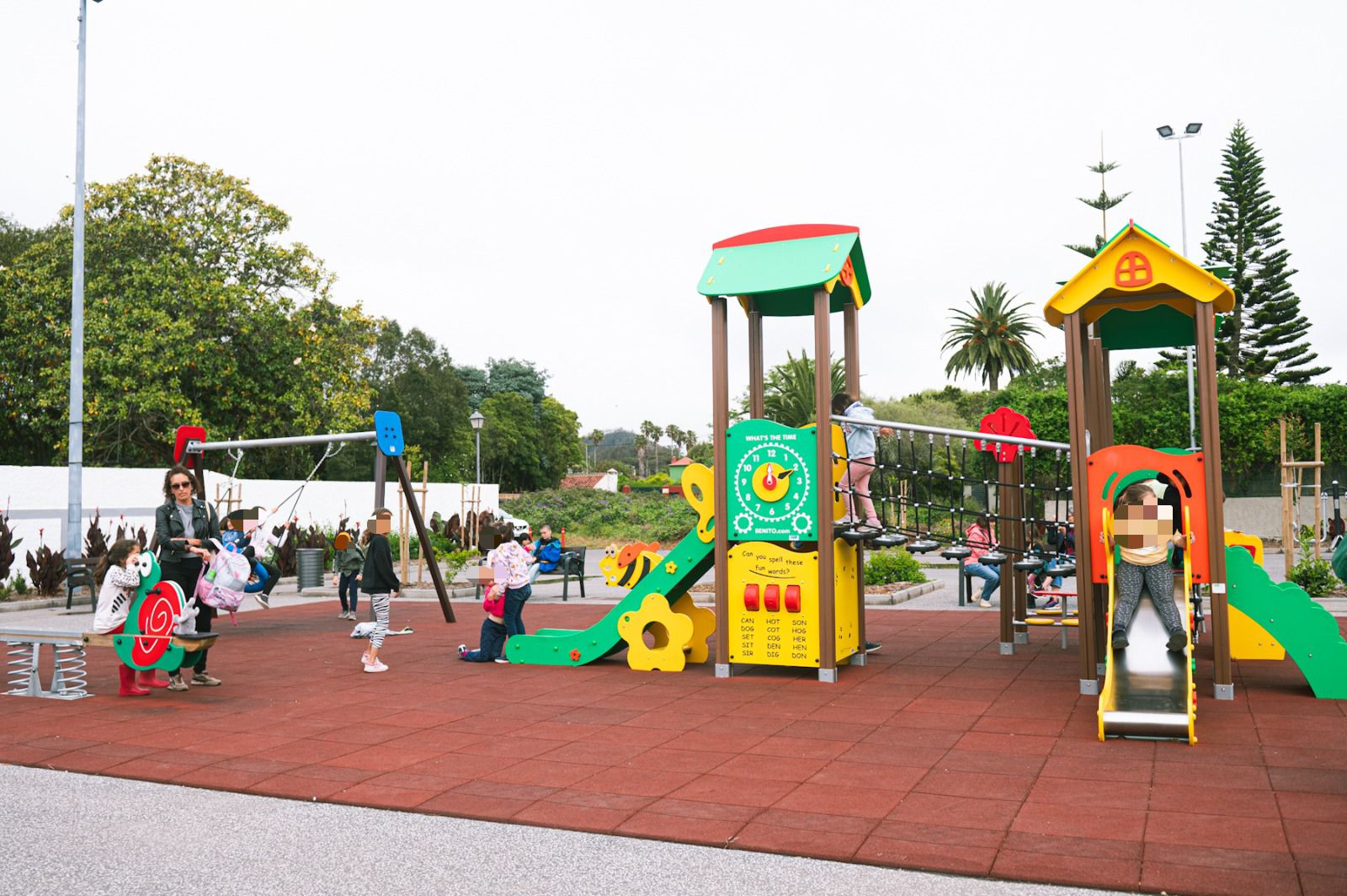 Parque infantil en La Laguna