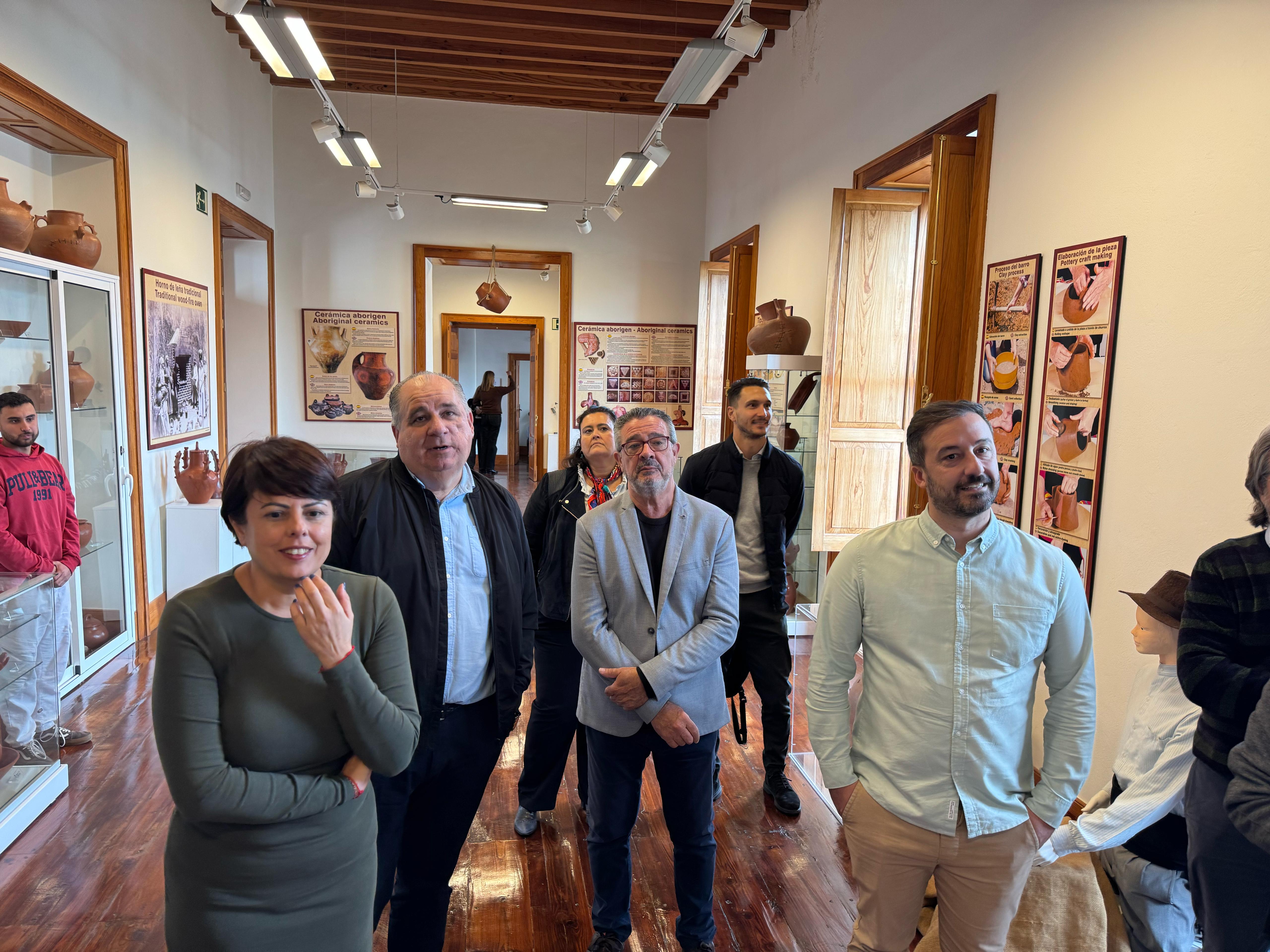 Minerva Alonso visita la Casa Condal 