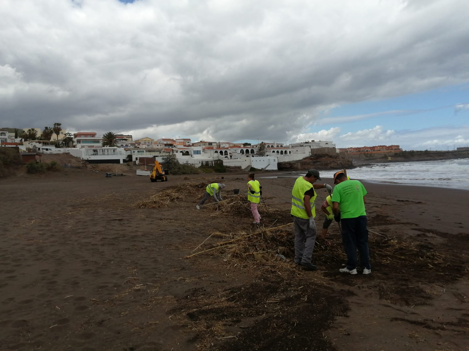 Limpieza Playa del Hombre