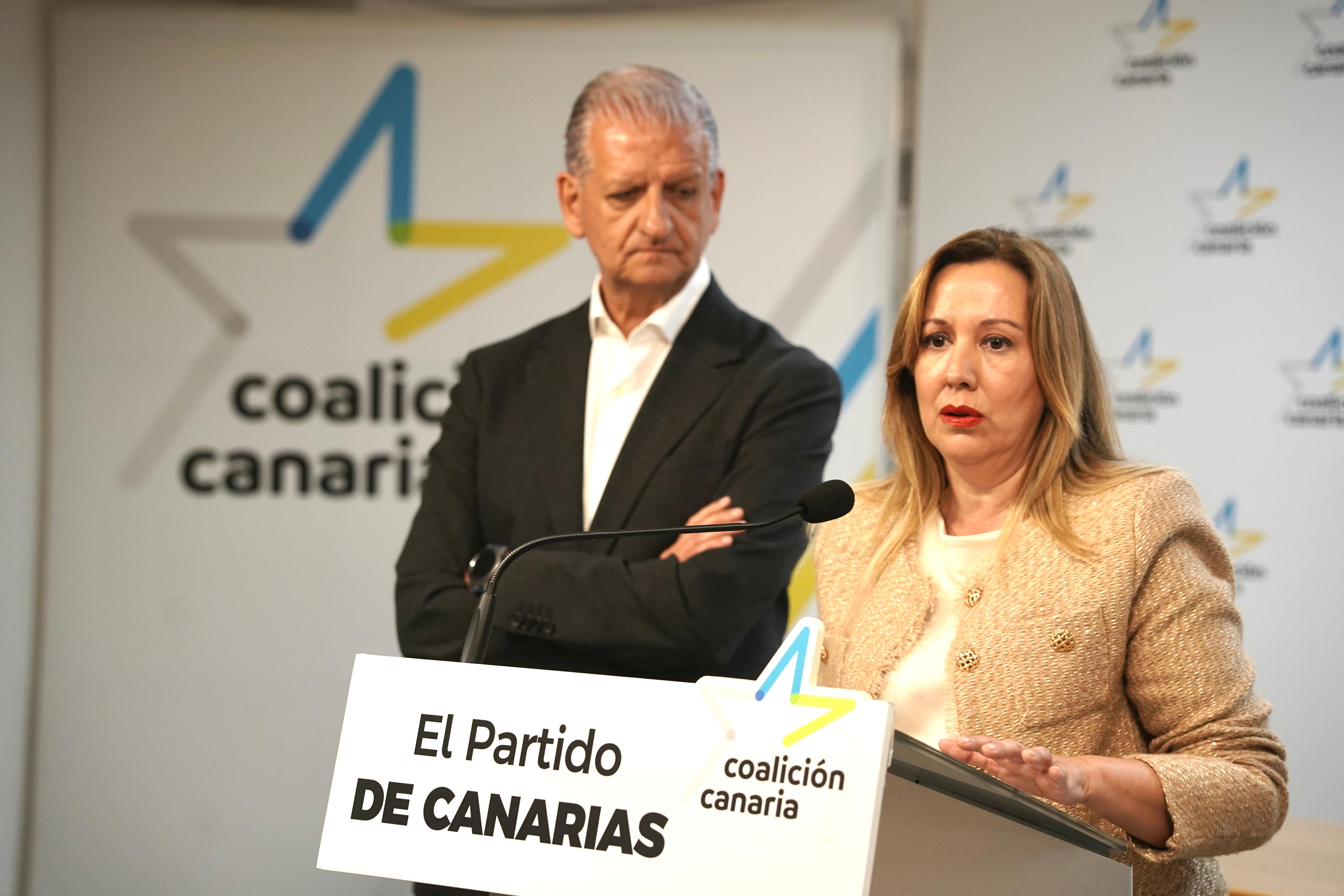 Francisco Linares y Rosa Dávila