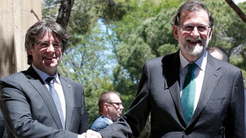 Mariano Rajoy y Carles Puigdemont