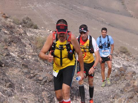 Corredores en la carreta Transajaches