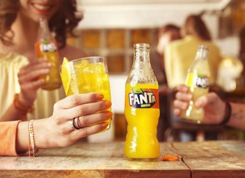 Botella de Fanta