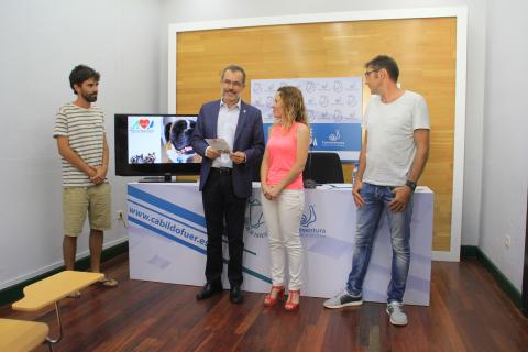 Presentación de la campaña de mascotas de Fuerteventura