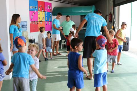 Visita del concejal al campamento deportivo