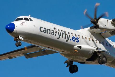 Avión de CanaryFly