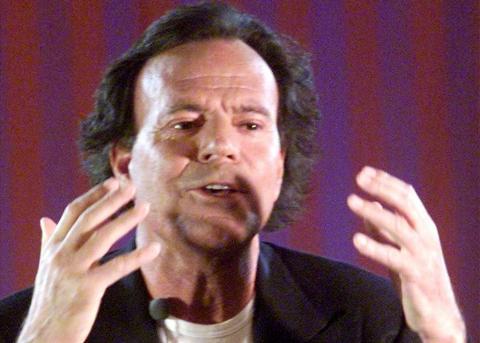 Julio Iglesias