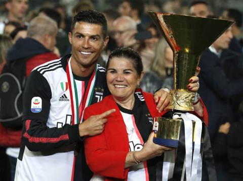 Cristiano Ronaldo y su madre Dolores Aveiro