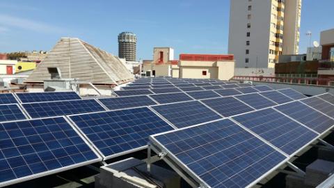 paneles de energía fotovoltaica en Gran Canaria